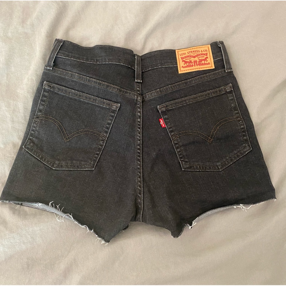 Levi jean shorts